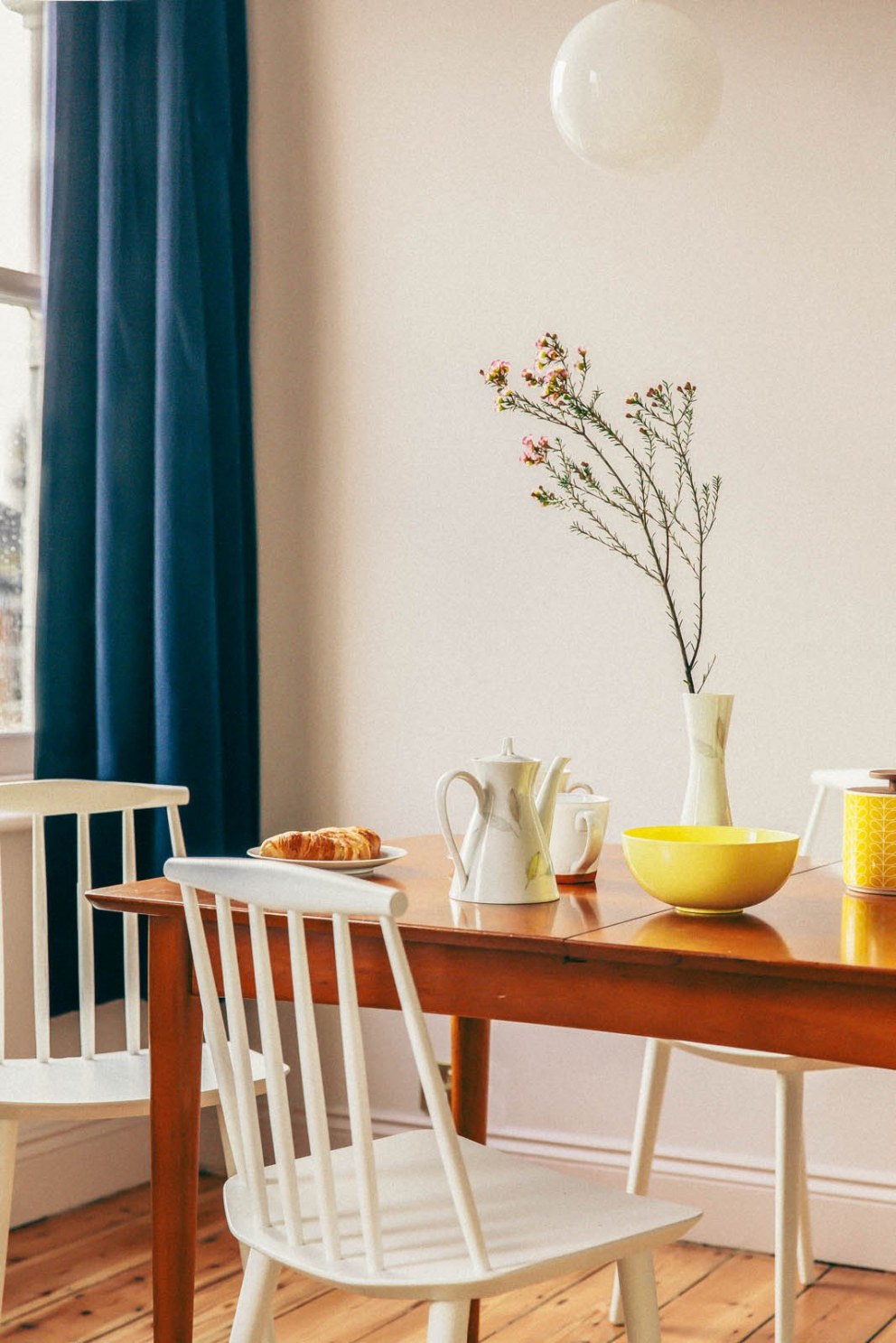 Herne Hill Apartment | Dinning Area | Interior Designers